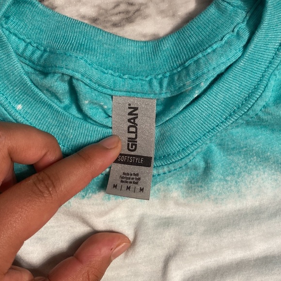 T-shirt BNWOT! - Picture 3 of 4